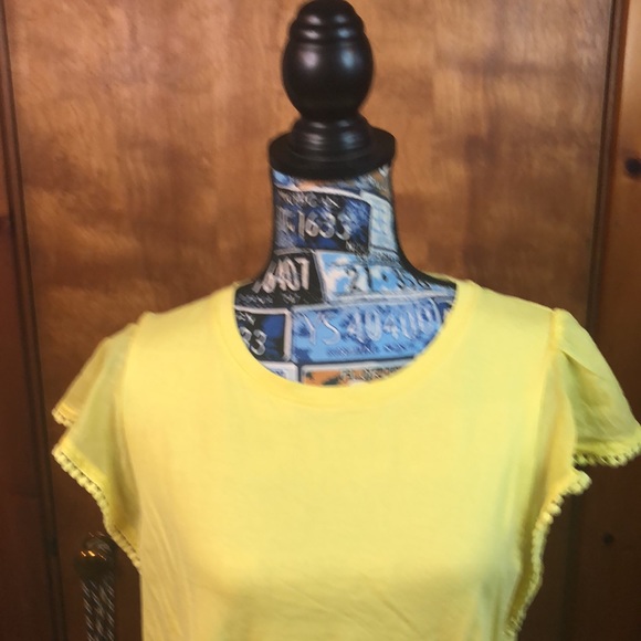 Kate Spade Yellow Crewneck T Shirt. Size Large - Picture 2 of 6